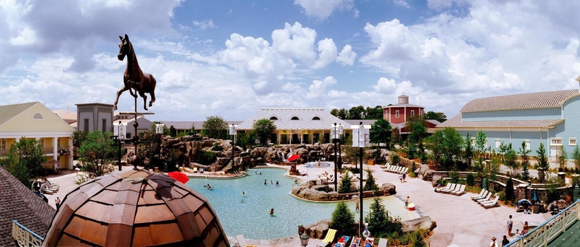 Imagen de la piscina del Hotel Disney's Saratoga Springs Resort and Spa. Foto 14