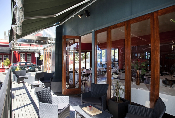 Imagen del bar/restaurante del Hotel Distinction New Plymouth and Conference Centre. Foto 2