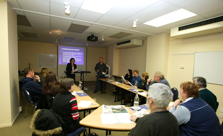 Imagen de los interiores del Hotel Distinction New Plymouth and Conference Centre. Foto 14