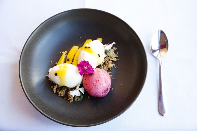 Imagen del bar/restaurante del Hotel Distinction New Plymouth and Conference Centre. Foto 8