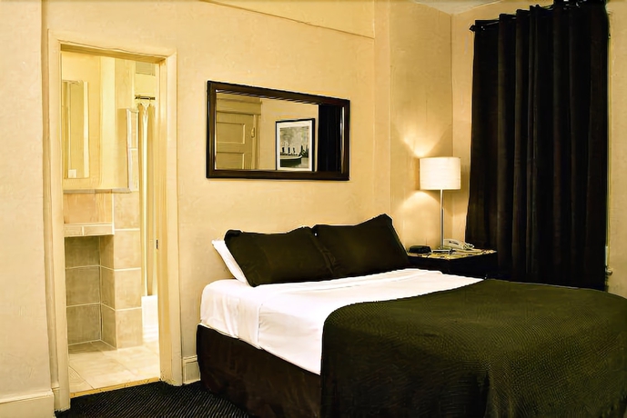 Imagen de la habitación del Hotel District. Foto 7