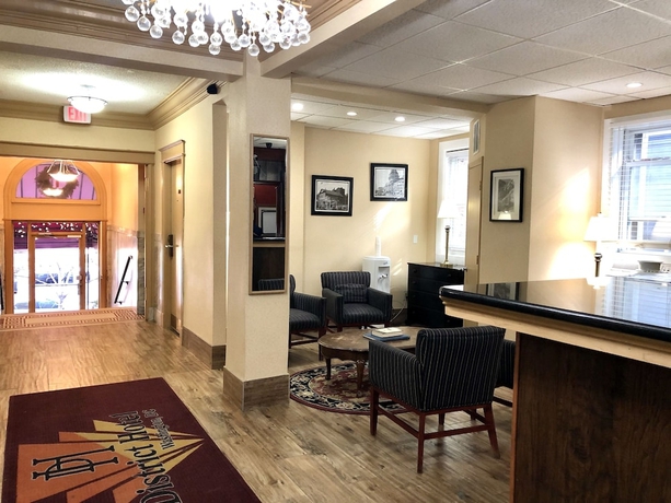 Imagen de los interiores del Hotel District. Foto 15