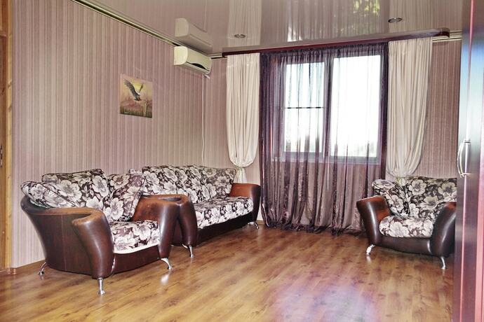 Imagen de la habitación del Hotel Diva Guest House. Foto 15