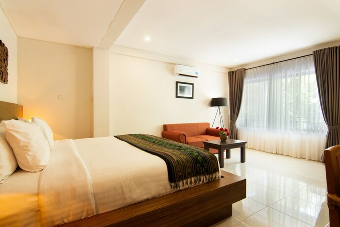 Imagen de la habitación del Hotel Diva Lombok Resort. Foto 19