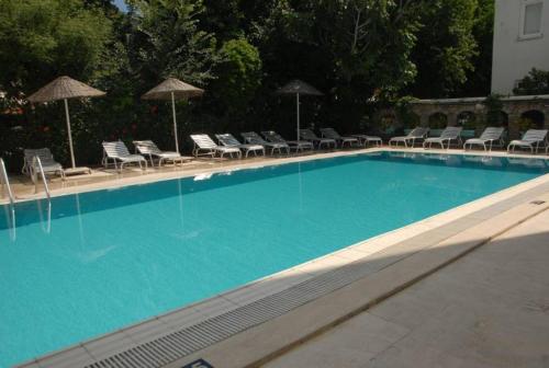 Imagen de la piscina del Hotel Diva, İ&ccedil;meler. Foto 8