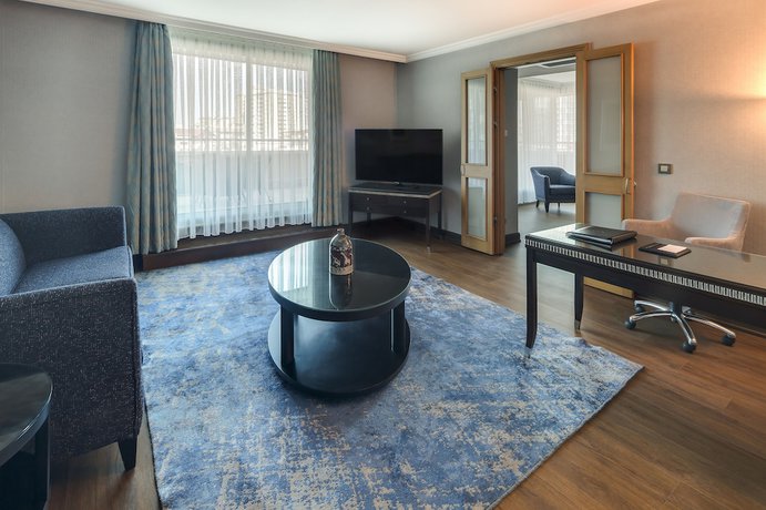 Imagen de la habitación del Hotel Divan Ankara. Foto 12