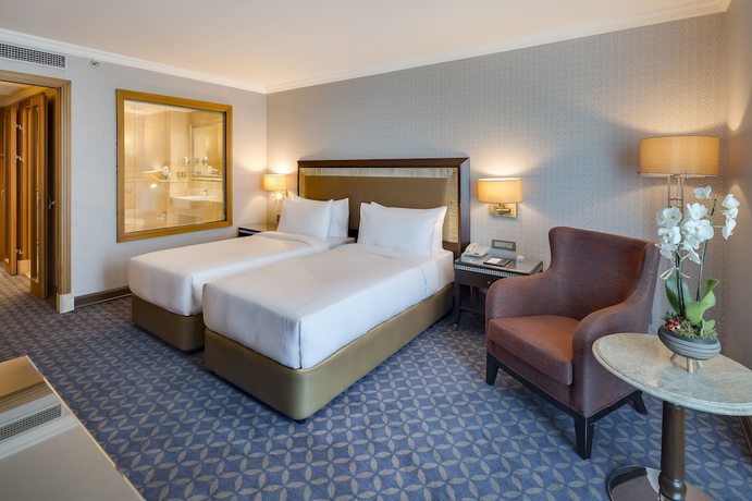 Imagen de la habitación del Hotel Divan Ankara. Foto 16