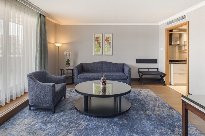 Imagen de la habitación del Hotel Divan Ankara. Foto 18