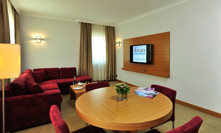 Imagen de la habitación del Hotel Divan Istanbul City. Foto 5