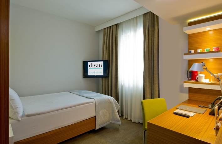 Imagen de la habitación del Hotel Divan Istanbul City. Foto 10