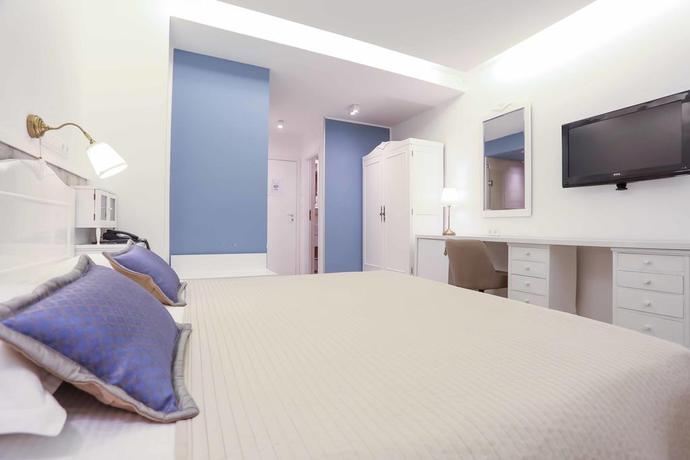 Imagen de la habitación del Hotel Divan, Sarajevo. Foto 5