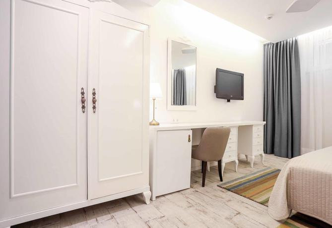 Imagen de la habitación del Hotel Divan, Sarajevo. Foto 7