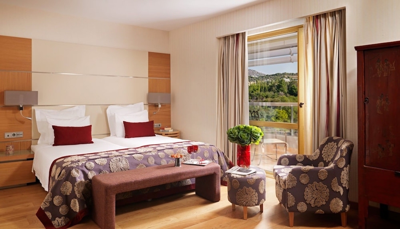 Imagen de la habitación del Hotel Divani Apollon Suites. Foto 2