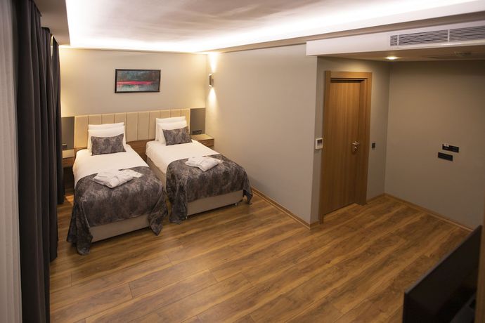 Imagen de la habitación del Hotel Divares Luxury. Foto 9