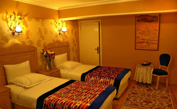 Imagen de la habitación del Hotel Divas. Foto 12