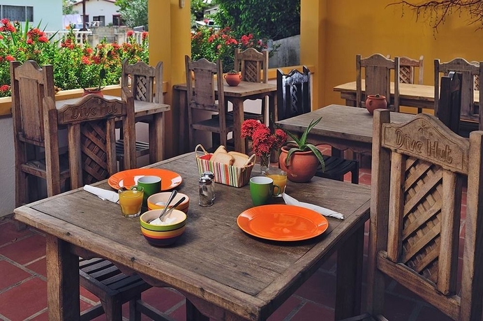 Imagen del bar/restaurante del Hotel Dive Hut - Boutique Apartments. Foto 9