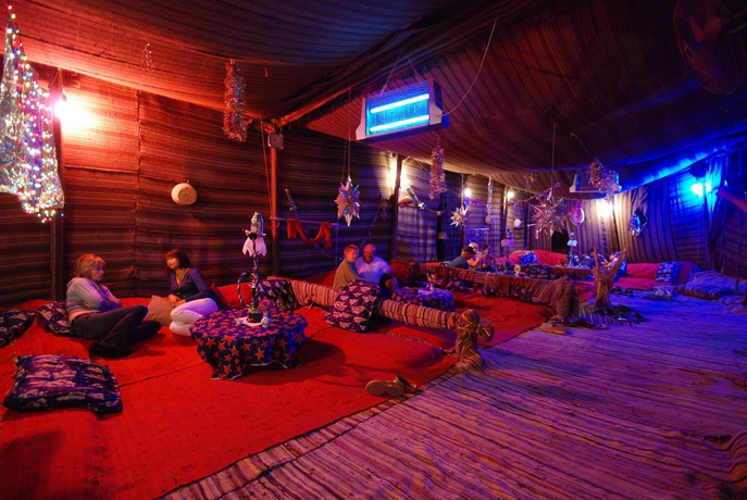 Imagen de los interiores del Hotel Dive Inn Resort. Foto 10