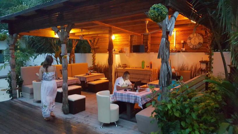 Imagen general del Hotel Dive Villa Thoddoo. Foto 4