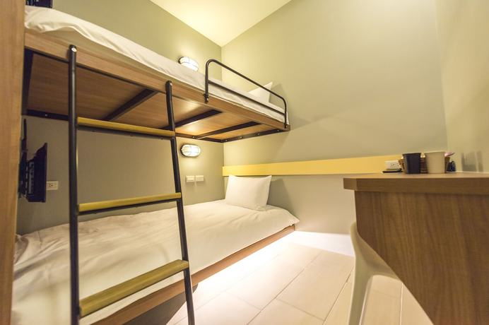 Imagen de la habitación del Hotel Divecube. Foto 8