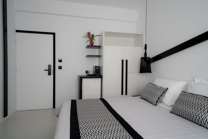 Imagen de la habitación del Hotel Divelia. Foto 2