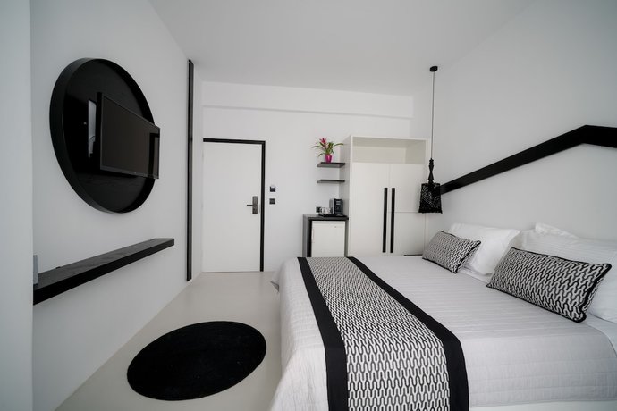 Imagen de la habitación del Hotel Divelia. Foto 6