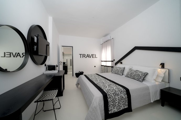 Imagen de la habitación del Hotel Divelia. Foto 7