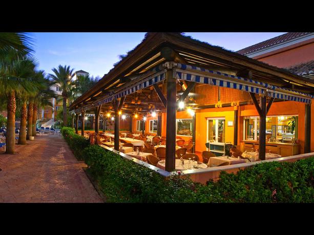 Imagen de los exteriores del Hotel Diver Roquetas by Senator. Foto 15