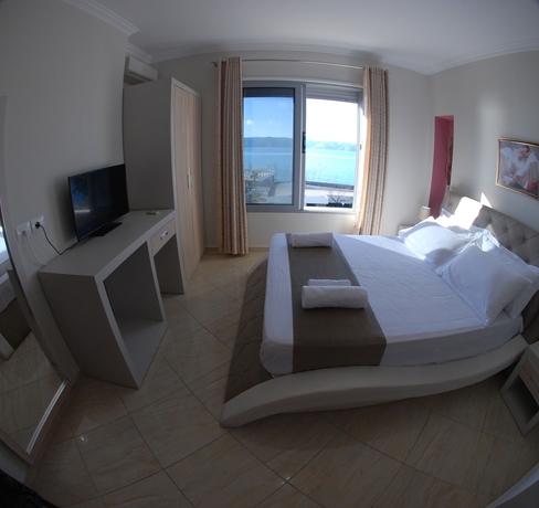 Imagen de la habitación del Hotel Divers. Foto 3