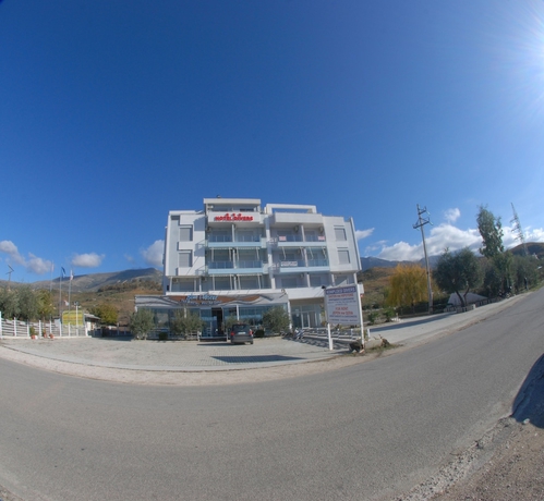 Imagen de los interiores del Hotel Divers. Foto 19