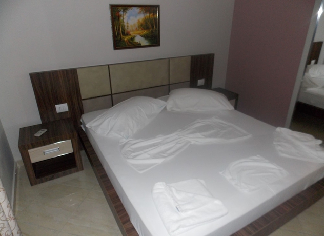 Imagen de la habitación del Hotel Divers. Foto 12