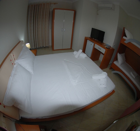 Imagen de la habitación del Hotel Divers. Foto 17