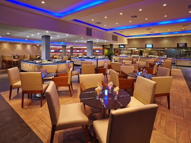 Imagen del bar/restaurante del Hotel Divi Aruba All Inclusive. Foto 3