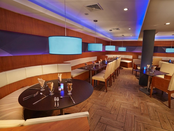 Imagen del bar/restaurante del Hotel Divi Aruba All Inclusive. Foto 7