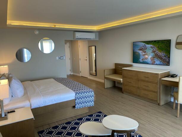 Imagen general del Hotel Divi Carina Bay Beach Resort & Casino Adult Only. Foto 5