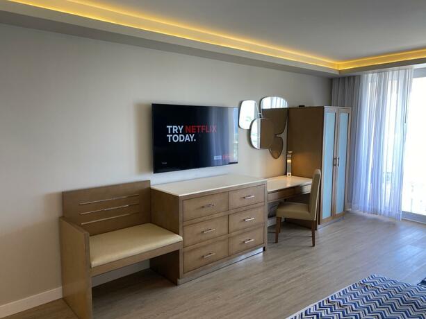 Imagen general del Hotel Divi Carina Bay Beach Resort & Casino Adult Only. Foto 8