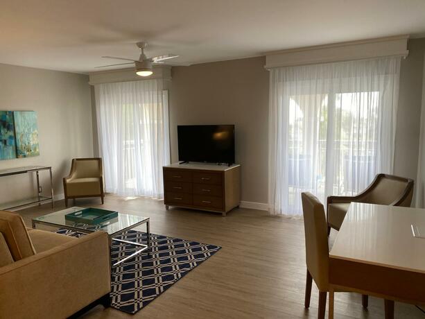 Imagen general del Hotel Divi Carina Bay Beach Resort & Casino Adult Only. Foto 13