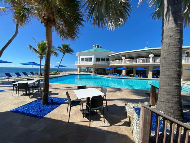 Imagen general del Hotel Divi Carina Bay Beach Resort & Casino Adult Only. Foto 47