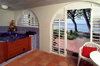 Imagen de la habitación del Hotel Divi Heritage Beach Resort. Foto 5