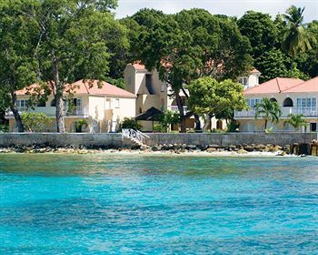 Imagen de los exteriores del Hotel Divi Heritage Beach Resort. Foto 9