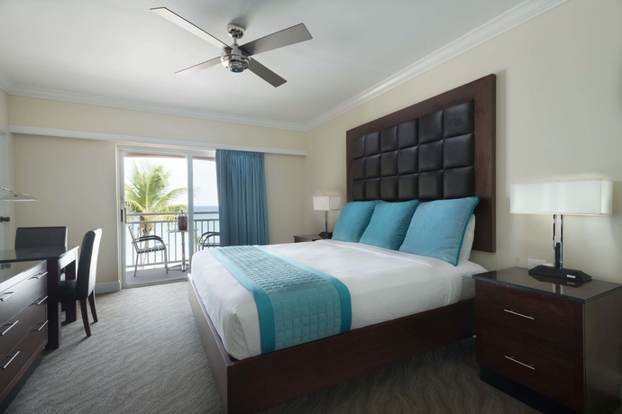 Imagen de la habitación del Hotel Divi Little Bay Beach Resort. Foto 5