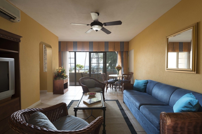 Imagen de los interiores del Hotel Divi Southwinds Beach Resort. Foto 13