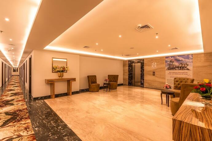 Imagen general del Hotel Divine Clarks Inn Suites. Foto 3