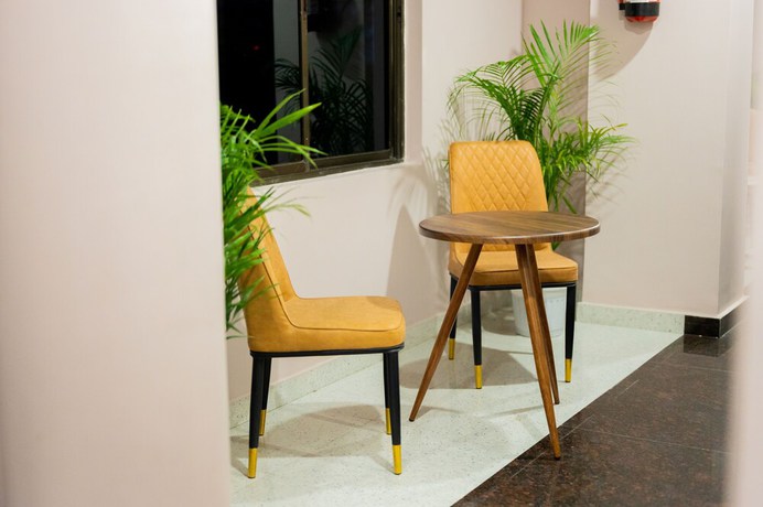 Imagen de los interiores del Hotel Divine Paradise - Dibrugarh. Foto 16