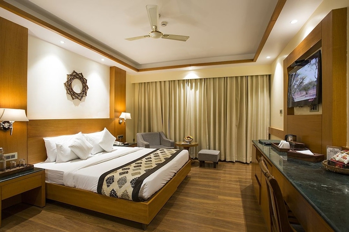 Imagen de la habitación del Hotel Divine Resort. Foto 4