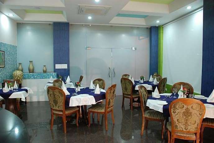 Imagen del bar/restaurante del Hotel Divine the Boutique. Foto 6