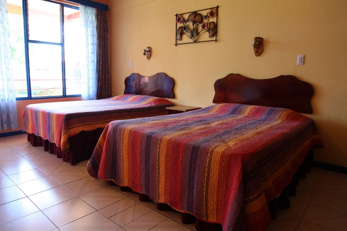 Imagen de la habitación del Hotel Divisamar. Foto 8