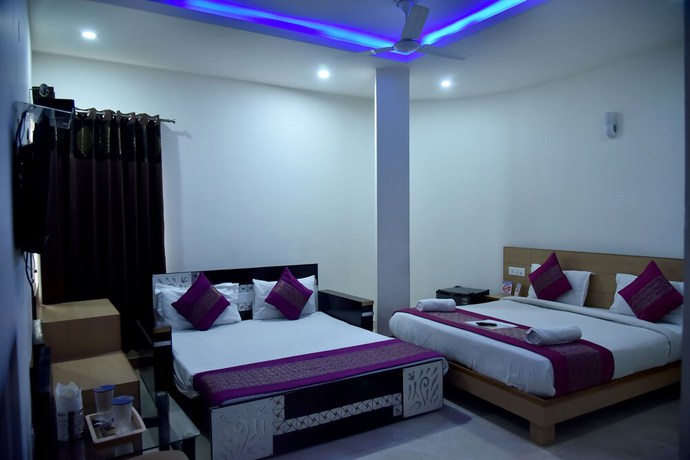 Imagen de la habitación del Hotel Divud Ecom. Foto 8