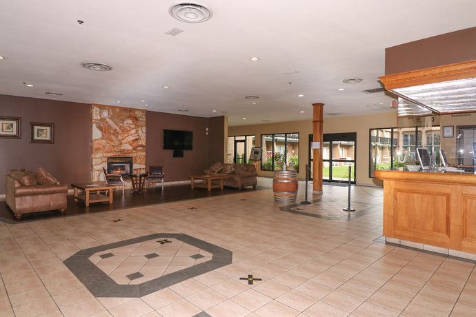 Imagen de los interiores del Hotel Divya Sutra Plaza and Conference Centre. Foto 15