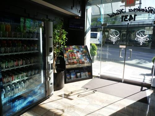 Imagen general del Hotel Divya Sutra Suites on Robson Downtown Vancouver. Foto 3