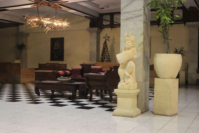 Imagen de los interiores del Hotel Diwangkara Beach and Resort. Foto 17